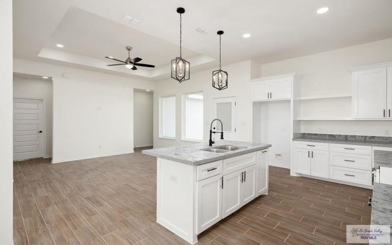 1704 ALYSSA DR, MERCEDES, TX 78570, 3 Habitaciones Habitaciones , ,2 BañosBaños,Residential,En Venta,1704 ALYSSA DR,0,29768403