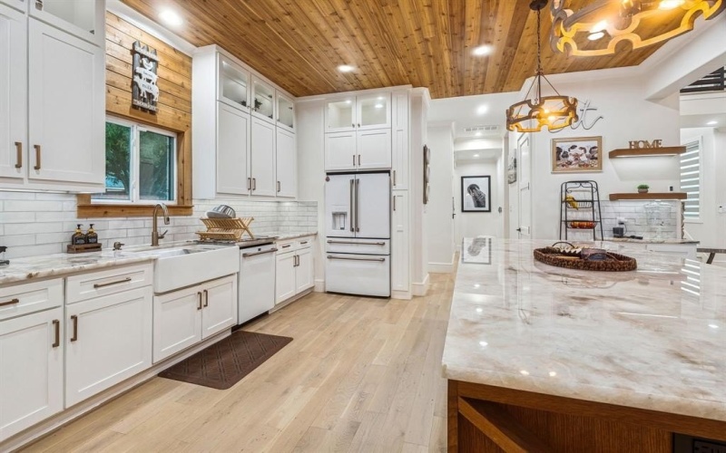 601 S Jupiter Road, Allen, TX 75002, 9 Bedrooms Bedrooms, ,6 BathroomsBathrooms,Residential,For Sale,601 S Jupiter Road,0,21026239