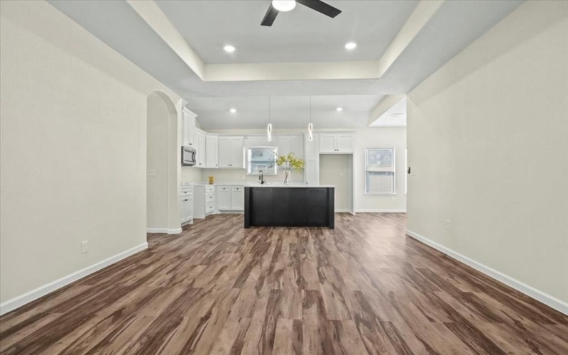 1408 S Edgewood Terrace, Fort Worth, TX 76105, 3 Habitaciones Habitaciones , ,2 BañosBaños,Residential,En Venta,1408 S Edgewood Terrace,0,21028016