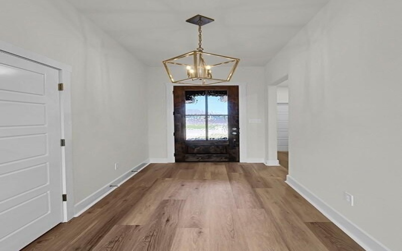 1813 Fabian Drive, Waco, TX 76712, 3 Bedrooms Bedrooms, ,2 BathroomsBathrooms,Residential,For Sale,1813 Fabian Drive,0,21052801