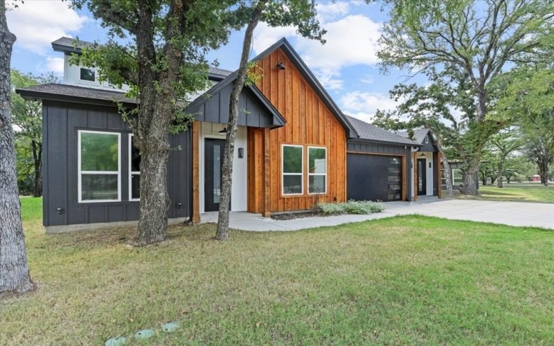 1791 Je Woody Road, Springtown, TX 76082, 4 Habitaciones Habitaciones , ,2 BañosBaños,Residential,En Venta,1791 Je Woody Road,0,21045722