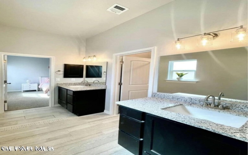 12404 Polo Norte Drive, El Paso, TX 79934, 5 Habitaciones Habitaciones , ,3 BañosBaños,Residential,En Venta,12404 Polo Norte Drive,919332
