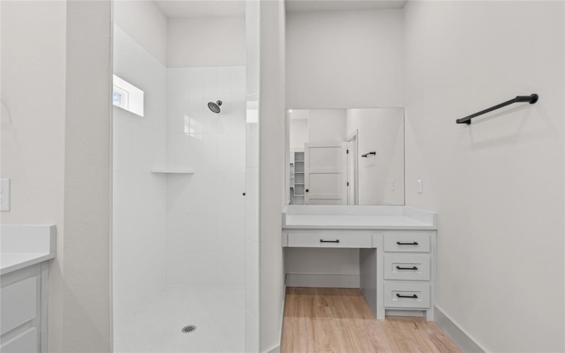101 Valley View Court, Springtown, TX 76082, 3 Bedrooms Bedrooms, ,2 BathroomsBathrooms,Residential,For Sale,101 Valley View Court,0,21049694