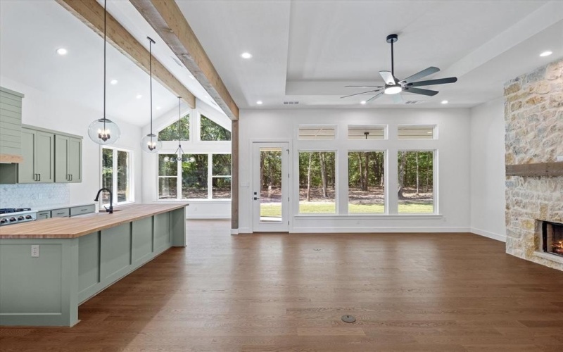 325 Legacy Lane, Edgewood, TX 75117, 4 Habitaciones Habitaciones , ,3 BañosBaños,Residential,En Venta,325 Legacy Lane,0,21053496