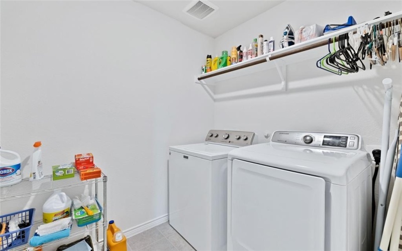 300 Tia Avenue, Caddo Mills, TX 75135, 4 Habitaciones Habitaciones , ,2 BañosBaños,Residential,En Venta,300 Tia Avenue,0,21056062