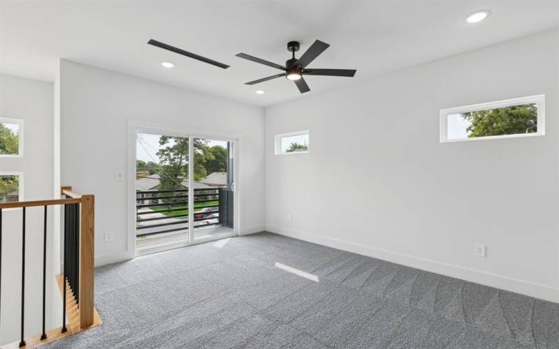 4715 S Denley Drive, Dallas, TX 75216, 5 Habitaciones Habitaciones , ,5 BañosBaños,Residential,En Venta,4715 S Denley Drive,0,21056090