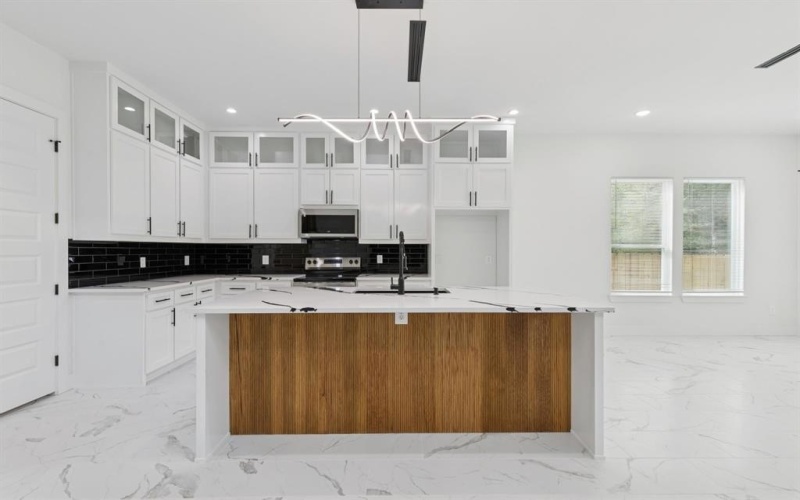 4715 S Denley Drive, Dallas, TX 75216, 5 Habitaciones Habitaciones , ,5 BañosBaños,Residential,En Venta,4715 S Denley Drive,0,21056090