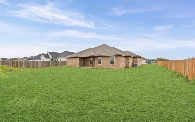 101 Joyce Street, Whitney, TX 76692, 4 Bedrooms Bedrooms, ,2 BathroomsBathrooms,Residential,For Sale,101 Joyce Street,0,21054259