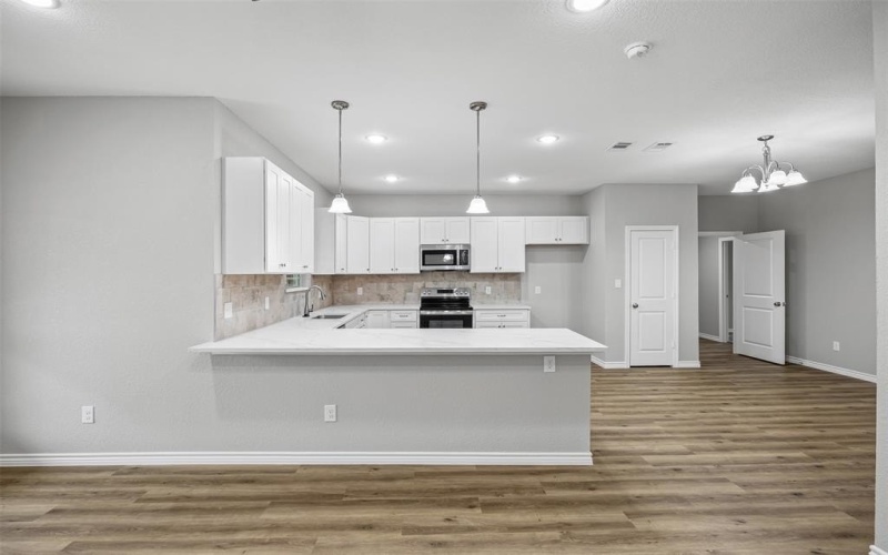 101 Joyce Street, Whitney, TX 76692, 4 Bedrooms Bedrooms, ,2 BathroomsBathrooms,Residential,For Sale,101 Joyce Street,0,21054259