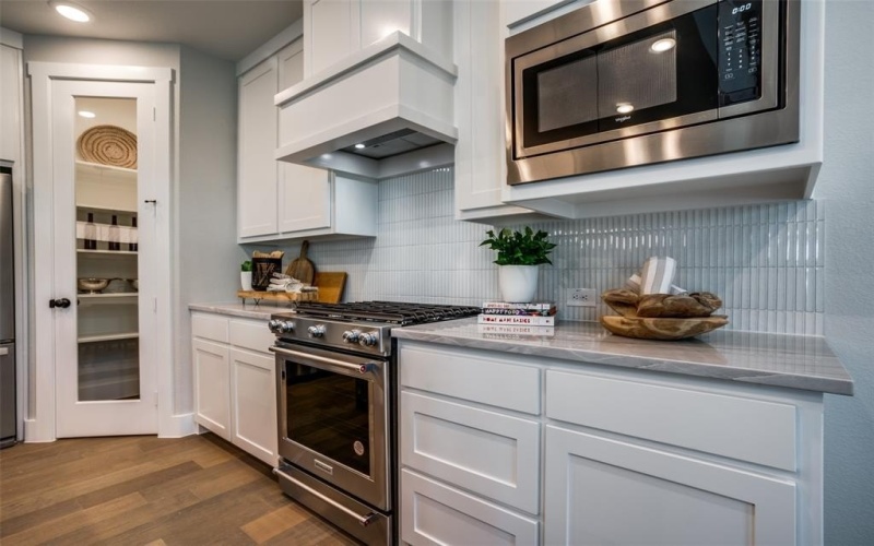 3967 Honeycutt Drive, Frisco, TX 75033, 3 Habitaciones Habitaciones , ,2 BañosBaños,Residential,En Venta,3967 Honeycutt Drive,0,21054479