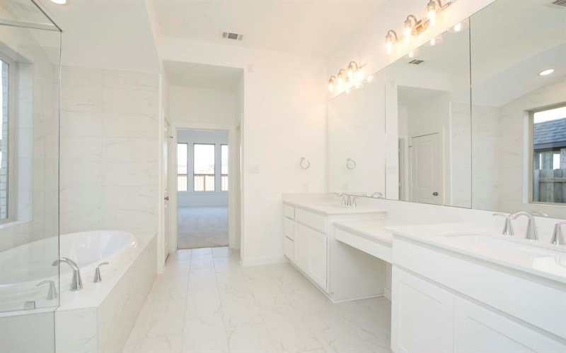 211 Honey Locust Drive, Prosper, TX 75078, 5 Habitaciones Habitaciones , ,6 BañosBaños,Residential,En Venta,211 Honey Locust Drive,0,21056486