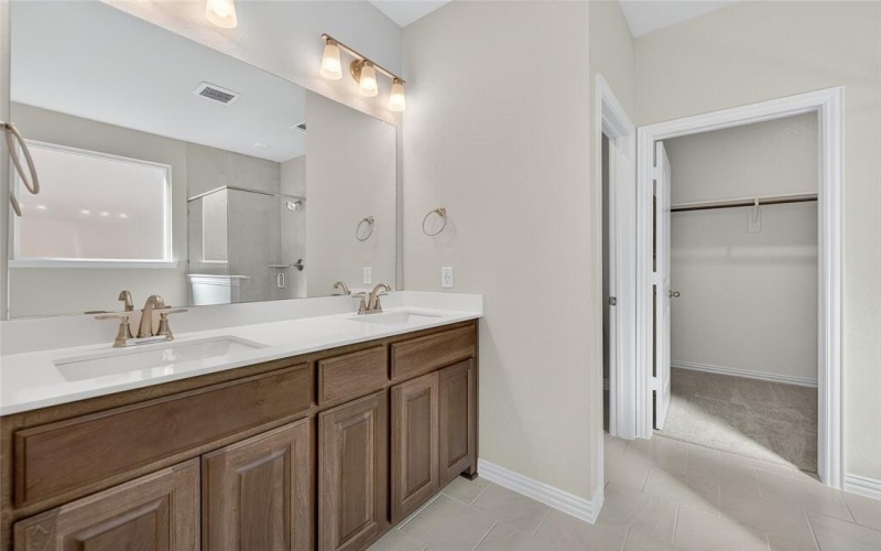 2021 Kelva Drive, Fort Worth, TX 76052, 4 Bedrooms Bedrooms, ,2 BathroomsBathrooms,Residential,For Sale,2021 Kelva Drive,0,21056492