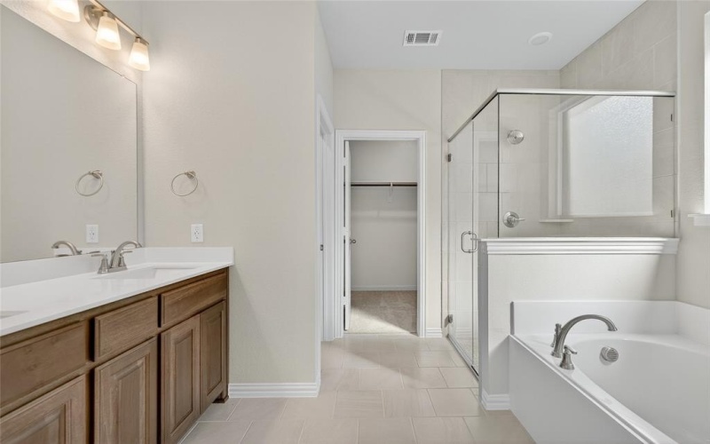 2021 Kelva Drive, Fort Worth, TX 76052, 4 Bedrooms Bedrooms, ,2 BathroomsBathrooms,Residential,For Sale,2021 Kelva Drive,0,21056492