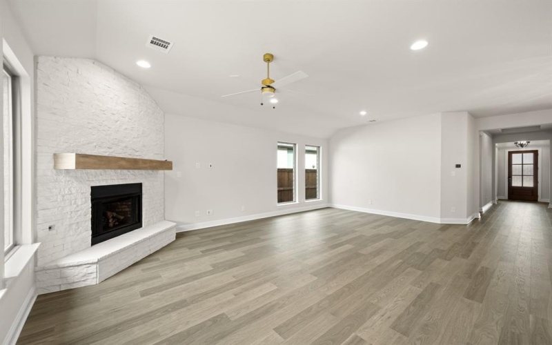 1837 Flowing Ridge Road, Midlothian, TX 76065, 4 Bedrooms Bedrooms, ,3 BathroomsBathrooms,Residential,For Sale,1837 Flowing Ridge Road,0,21056589