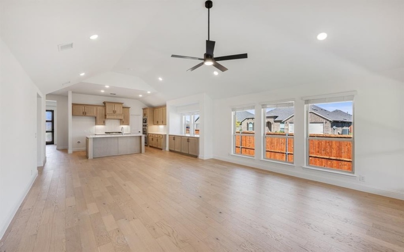 1126 Worthington Drive, Justin, TX 76247, 4 Bedrooms Bedrooms, ,3 BathroomsBathrooms,Residential,For Sale,1126 Worthington Drive,0,21056752