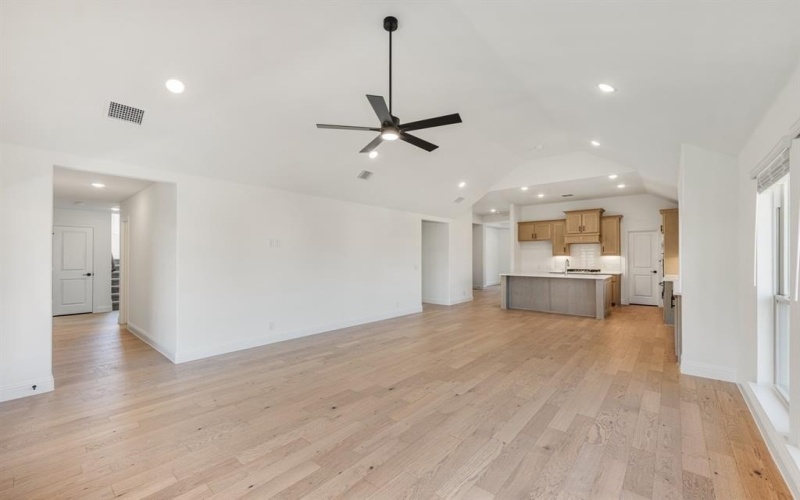 1126 Worthington Drive, Justin, TX 76247, 4 Bedrooms Bedrooms, ,3 BathroomsBathrooms,Residential,For Sale,1126 Worthington Drive,0,21056752