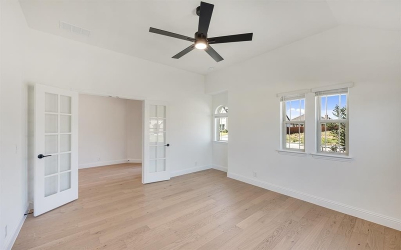 1126 Worthington Drive, Justin, TX 76247, 4 Bedrooms Bedrooms, ,3 BathroomsBathrooms,Residential,For Sale,1126 Worthington Drive,0,21056752