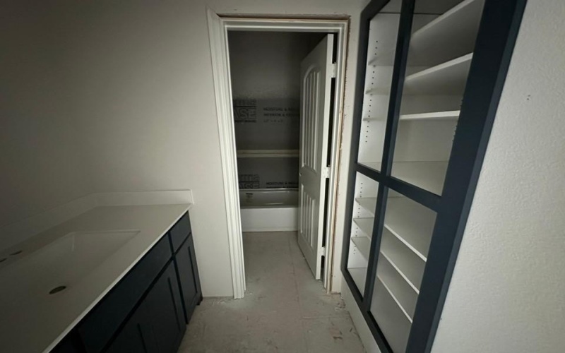 1100 Trinity Drive, Springtown, TX 76082, 4 Habitaciones Habitaciones , ,3 BañosBaños,Residential,En Venta,1100 Trinity Drive,0,21056802