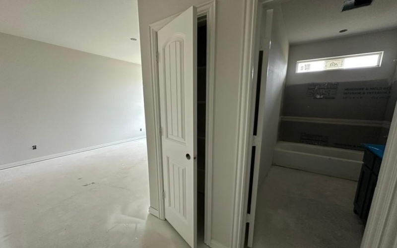 1100 Trinity Drive, Springtown, TX 76082, 4 Habitaciones Habitaciones , ,3 BañosBaños,Residential,En Venta,1100 Trinity Drive,0,21056802