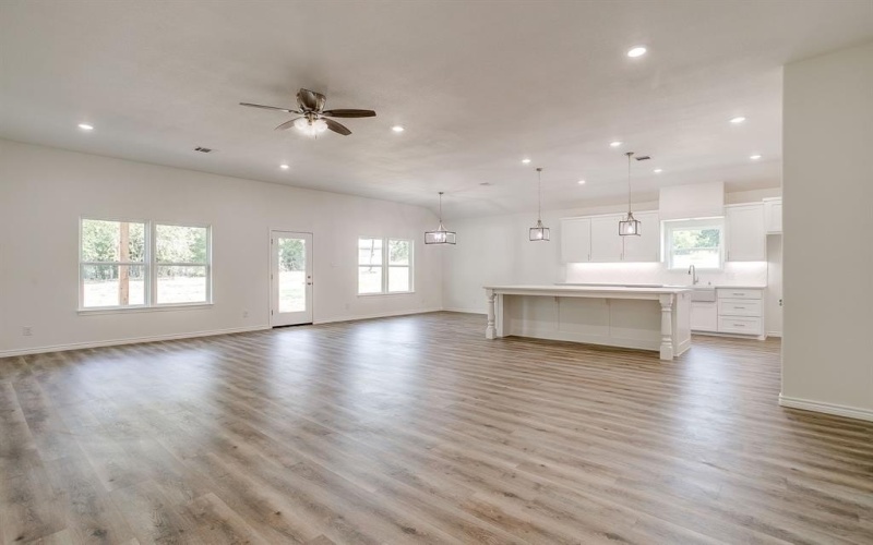 138 Abbott Avenue, Covington, TX 76636, 4 Habitaciones Habitaciones , ,2 BañosBaños,Residential,En Venta,138 Abbott Avenue,0,21055108