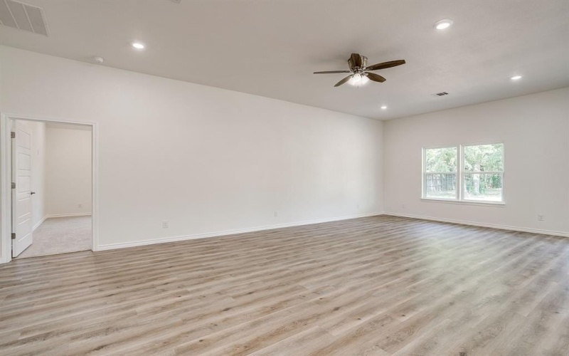 138 Abbott Avenue, Covington, TX 76636, 4 Habitaciones Habitaciones , ,2 BañosBaños,Residential,En Venta,138 Abbott Avenue,0,21055108