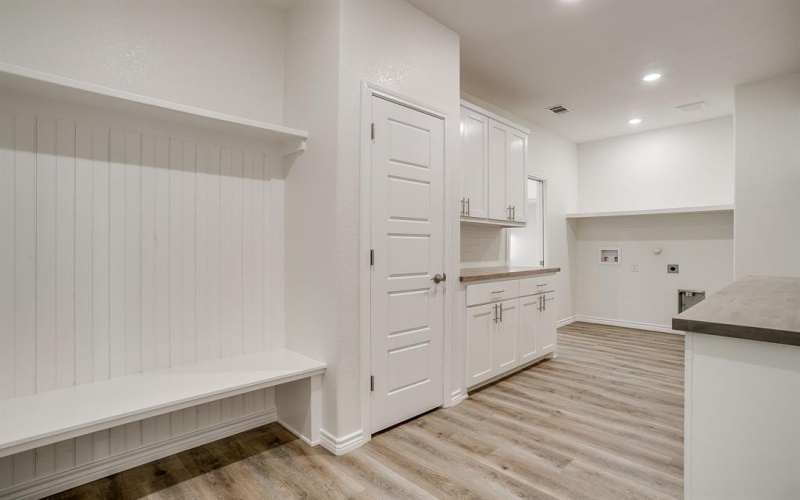 138 Abbott Avenue, Covington, TX 76636, 4 Habitaciones Habitaciones , ,2 BañosBaños,Residential,En Venta,138 Abbott Avenue,0,21055108