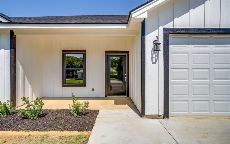 138 Abbott Avenue, Covington, TX 76636, 4 Habitaciones Habitaciones , ,2 BañosBaños,Residential,En Venta,138 Abbott Avenue,0,21055108