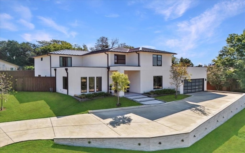 2910 Coronado Street, Irving, TX 75062, 6 Habitaciones Habitaciones , ,6 BañosBaños,Residential,En Venta,2910 Coronado Street,0,21056866