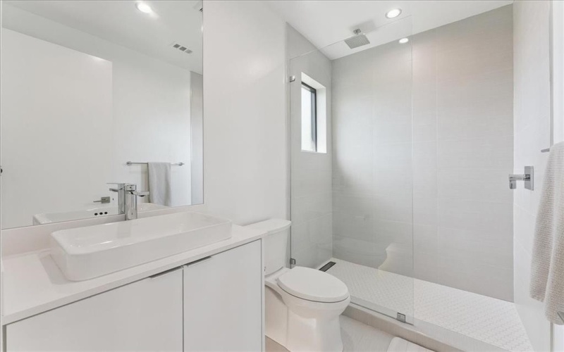 2910 Coronado Street, Irving, TX 75062, 6 Habitaciones Habitaciones , ,6 BañosBaños,Residential,En Venta,2910 Coronado Street,0,21056866