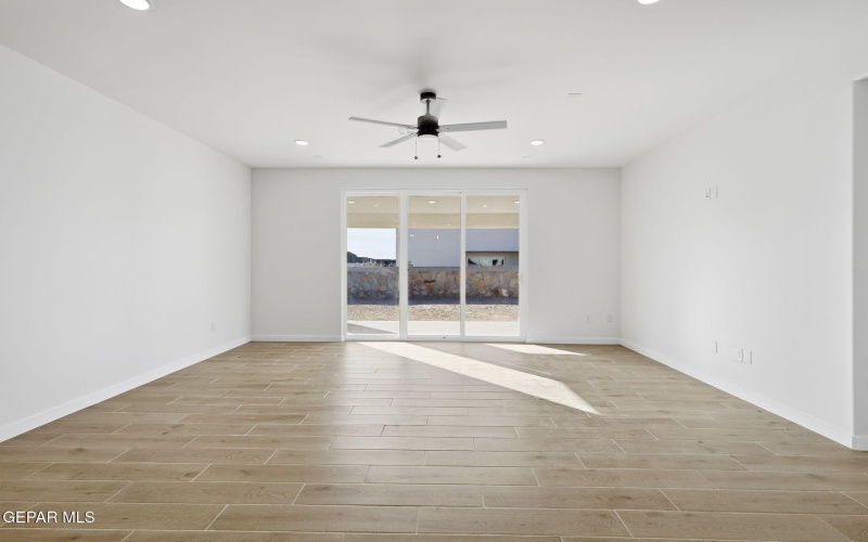 12431 Carter Cash Ct Street, El Paso, TX 79928, 5 Habitaciones Habitaciones , ,3 BañosBaños,Residential,En Venta,12431 Carter Cash Ct Street,0,930123