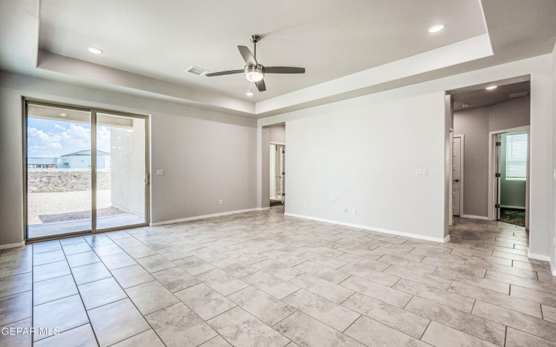 916 Pettus Place, El Paso, TX 79928, 3 Habitaciones Habitaciones , ,2 BañosBaños,Residential,En Venta,916 Pettus Place,0,930138