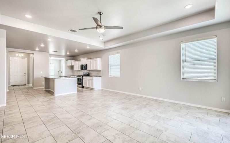 916 Pettus Place, El Paso, TX 79928, 3 Habitaciones Habitaciones , ,2 BañosBaños,Residential,En Venta,916 Pettus Place,0,930138