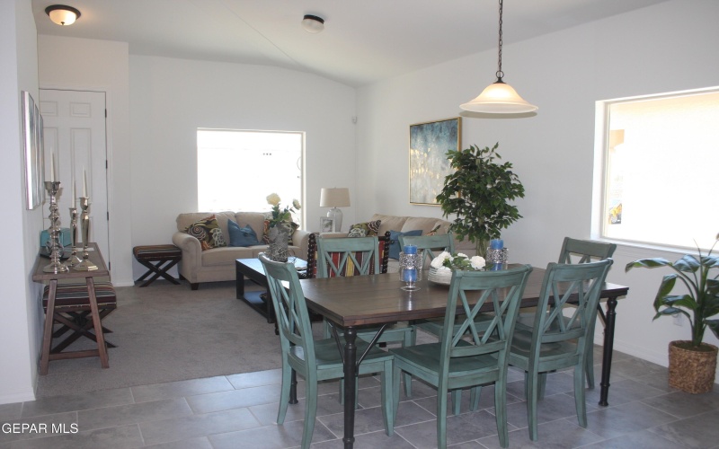 13821 PASEO CENTRAL Avenue, El Paso, TX 79928, 3 Bedrooms Bedrooms, ,2 BathroomsBathrooms,Residential,For Sale,13821 PASEO CENTRAL Avenue,0,930145