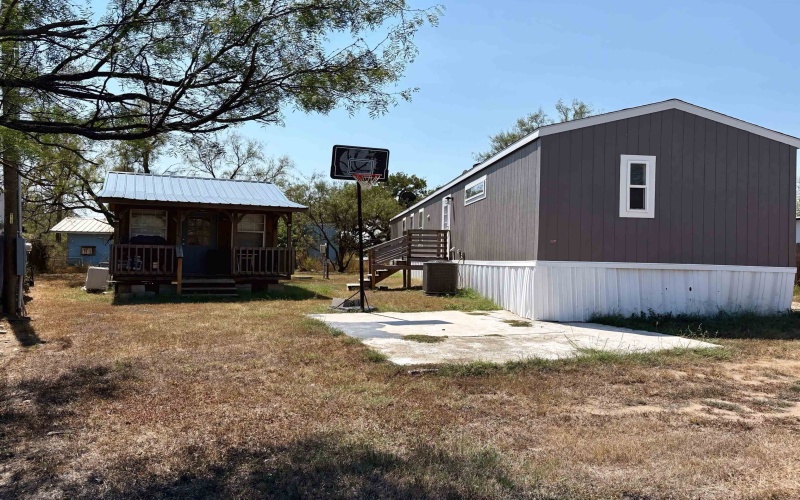 703 Anson Street, Kingsland, TX 78639, 3 Bedrooms Bedrooms, ,2 BathroomsBathrooms,Residential,For Sale,703 Anson Street,0,175002