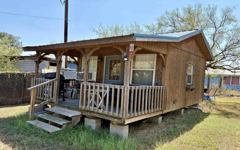 703 Anson Street, Kingsland, TX 78639, 3 Bedrooms Bedrooms, ,2 BathroomsBathrooms,Residential,For Sale,703 Anson Street,0,175002