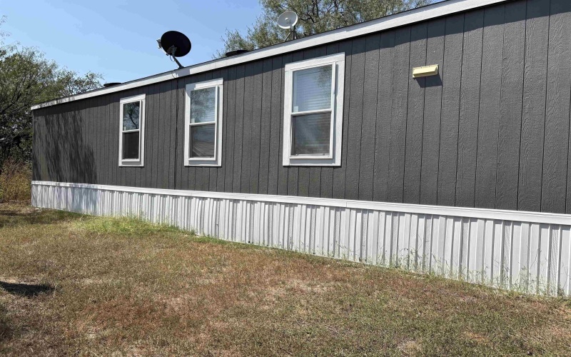 703 Anson Street, Kingsland, TX 78639, 3 Bedrooms Bedrooms, ,2 BathroomsBathrooms,Residential,For Sale,703 Anson Street,0,175002