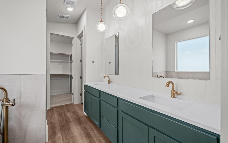 4414 Remington Avenue, Lubbock, TX 79407, 4 Bedrooms Bedrooms, ,3 BathroomsBathrooms,Residential,For Sale,4414 Remington Avenue,0,202560280