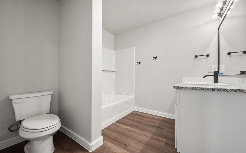 3005 139th Street, Lubbock, TX 79423, 3 Habitaciones Habitaciones , ,2 BañosBaños,Residential,En Venta,3005 139th Street,0,202560306
