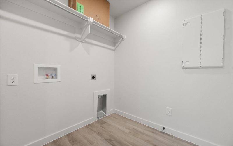501 E 23rd Street, Wolfforth, TX 79382, 2 Habitaciones Habitaciones , ,2 BañosBaños,Residential,En Venta,501 E 23rd Street,0,202560314