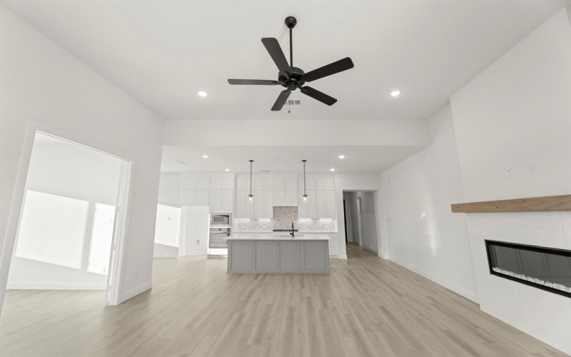 1034 Bingham Way, Forney, TX 75126, 4 Habitaciones Habitaciones , ,3 BañosBaños,Residential,En Venta,1034 Bingham Way,0,21055463