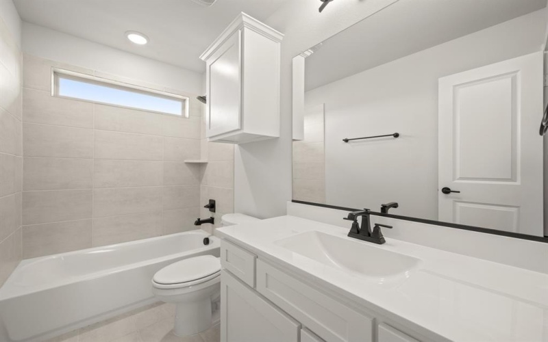 226 Maybank Street, Glenn Heights, TX 75154, 5 Bedrooms Bedrooms, ,3 BathroomsBathrooms,Residential,For Sale,226 Maybank Street,0,21055507