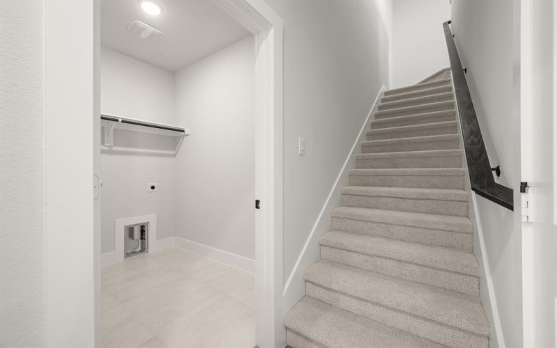 226 Maybank Street, Glenn Heights, TX 75154, 5 Bedrooms Bedrooms, ,3 BathroomsBathrooms,Residential,For Sale,226 Maybank Street,0,21055507