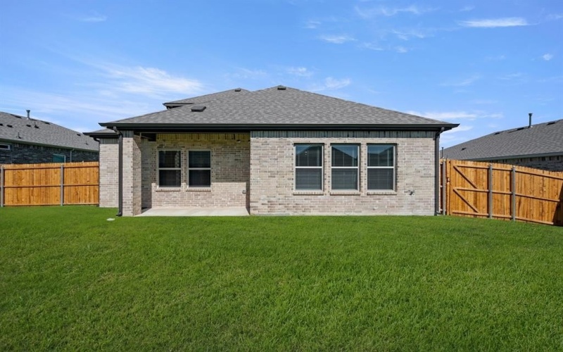 226 Maybank Street, Glenn Heights, TX 75154, 5 Bedrooms Bedrooms, ,3 BathroomsBathrooms,Residential,For Sale,226 Maybank Street,0,21055507