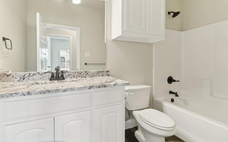 212 Navajo Trail, Alvarado, TX 76009, 4 Habitaciones Habitaciones , ,2 BañosBaños,Residential,En Venta,212 Navajo Trail,0,21055572