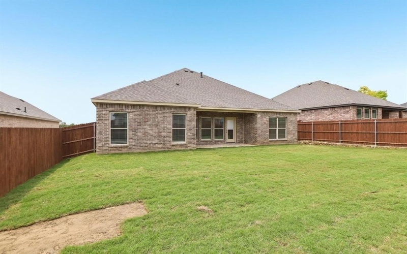 212 Navajo Trail, Alvarado, TX 76009, 4 Habitaciones Habitaciones , ,2 BañosBaños,Residential,En Venta,212 Navajo Trail,0,21055572