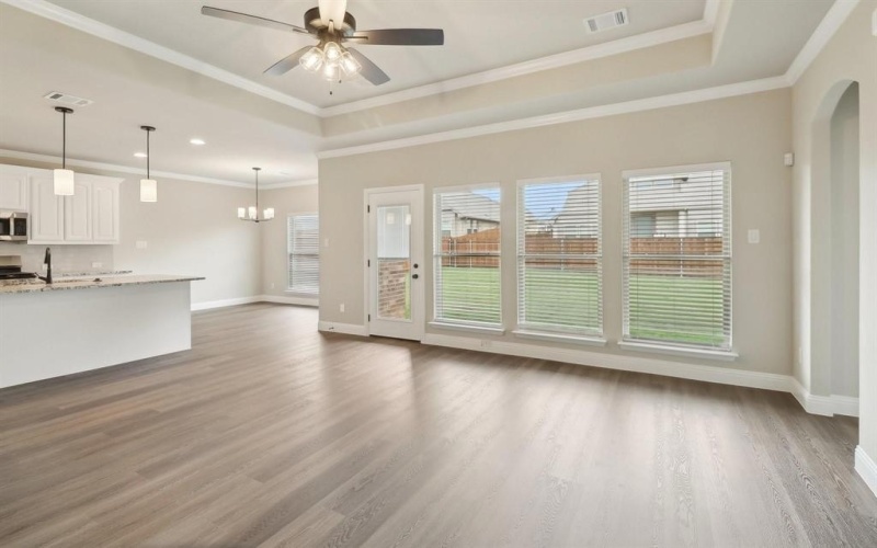 212 Navajo Trail, Alvarado, TX 76009, 4 Habitaciones Habitaciones , ,2 BañosBaños,Residential,En Venta,212 Navajo Trail,0,21055572