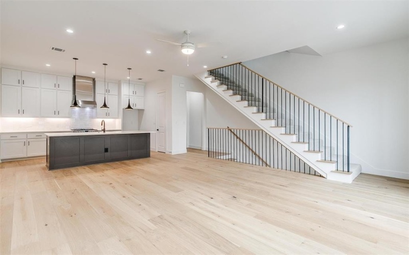 135 Thornton Lane, Arlington, TX 76013, 2 Bedrooms Bedrooms, ,2 BathroomsBathrooms,Residential,For Sale,135 Thornton Lane,0,21055616