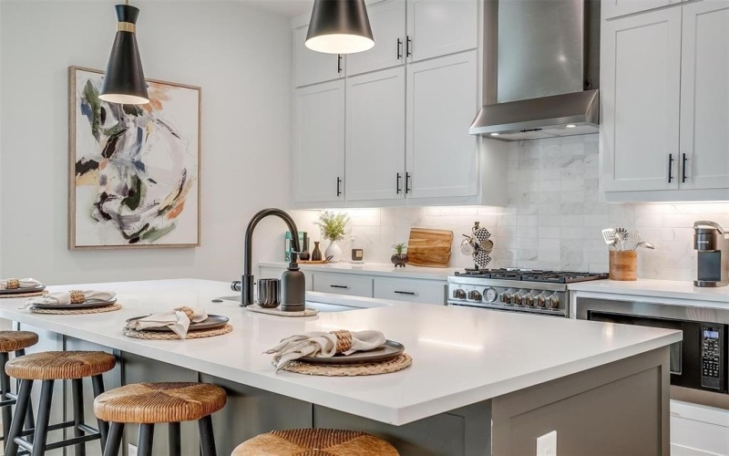 135 Thornton Lane, Arlington, TX 76013, 2 Bedrooms Bedrooms, ,2 BathroomsBathrooms,Residential,For Sale,135 Thornton Lane,0,21055616