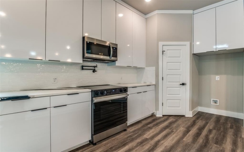 803 Rayenell, Dallas, TX 75217, 4 Bedrooms Bedrooms, ,2 BathroomsBathrooms,Residential,For Sale,803 Rayenell,0,21055677