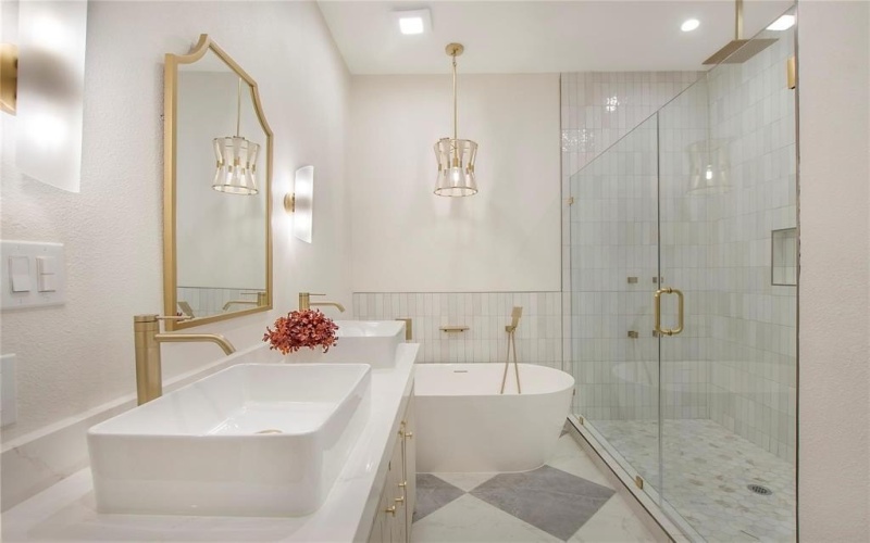 1129 Melrose Drive, Richardson, TX 75080, 4 Habitaciones Habitaciones , ,3 BañosBaños,Residential,En Venta,1129 Melrose Drive,0,21055826